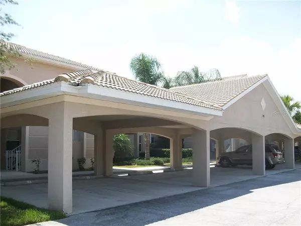 819 FAIRWAYCOVE LN #104, Bradenton, FL 34212