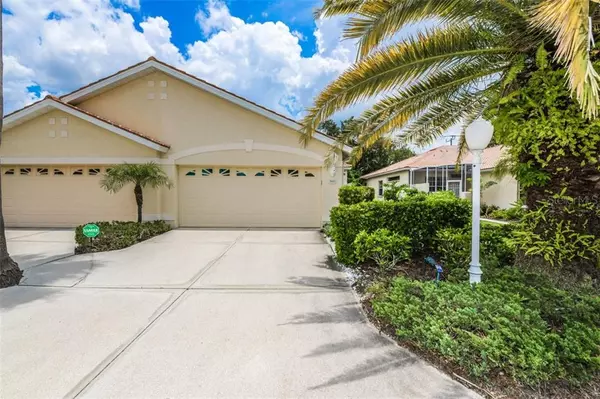 Sarasota, FL 34243,7613 PRESERVES CT