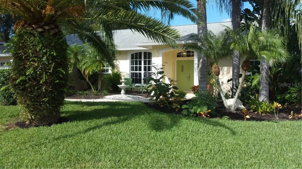 Sarasota, FL 34233,5217 SUNNYDALE CIR S