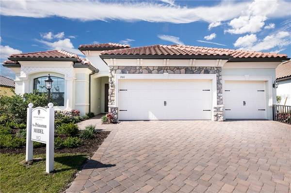 7126 WHITTLEBURY TRL, Lakewood Ranch, FL 34202