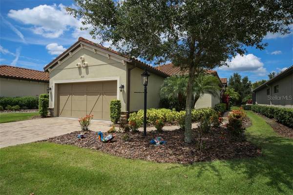 5015 SERATA DR, Lakewood Ranch, FL 34211