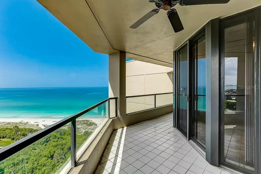 1211 GULF OF MEXICO DR #1006, Longboat Key, FL 34228