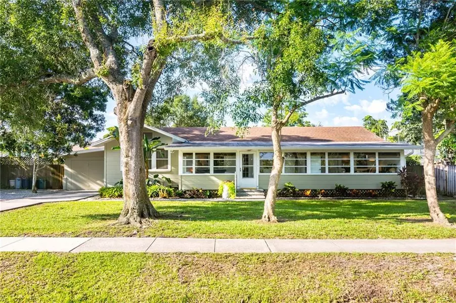 3040 WILKINSON RD, Sarasota, FL 34231