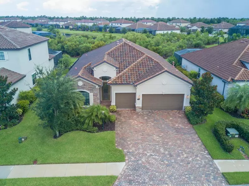 5522 FOXFIRE RUN, Lakewood Ranch, FL 34211