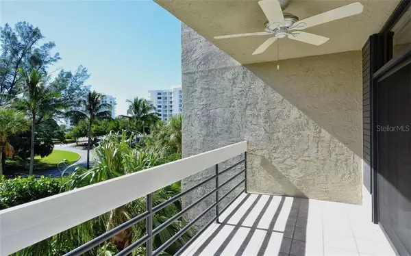 Longboat Key, FL 34228,1065 GULF OF MEXICO DR #202