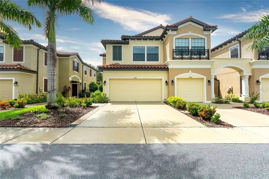 Sarasota, FL 34243,4951 OARSMAN CT