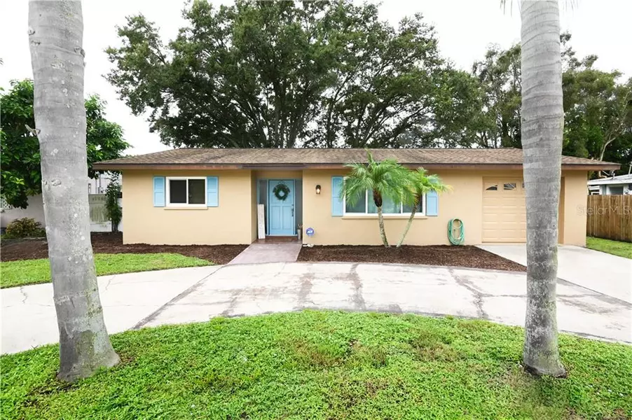 3440 MCINTOSH RD, Sarasota, FL 34232