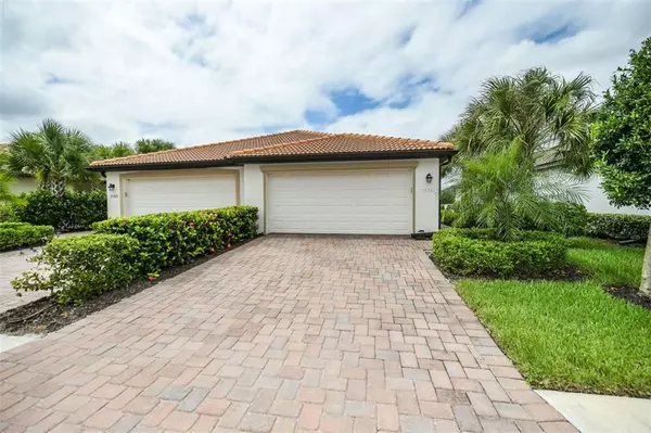 19381 NEARPOINT DR, Venice, FL 34292