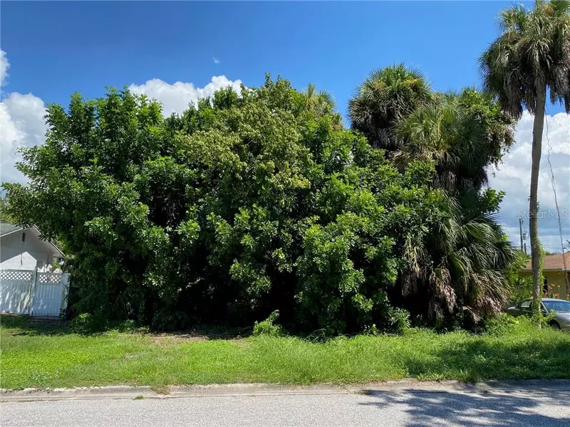 DORCHESTER DR, Venice, FL 34293