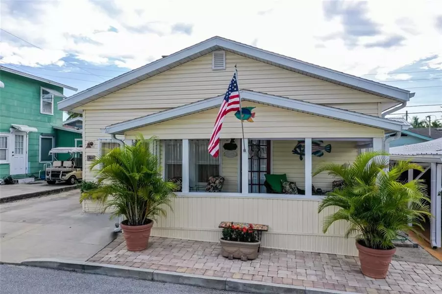 5 DESOTO ST E, Bradenton, FL 34208