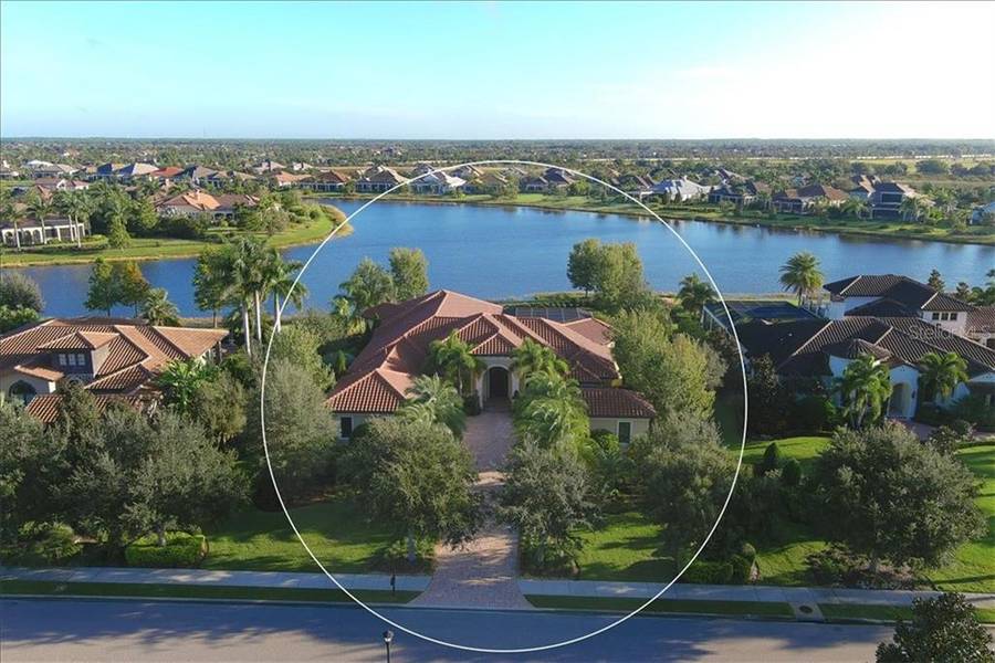 16113 CLEARLAKE AVE, Lakewood Ranch, FL 34202