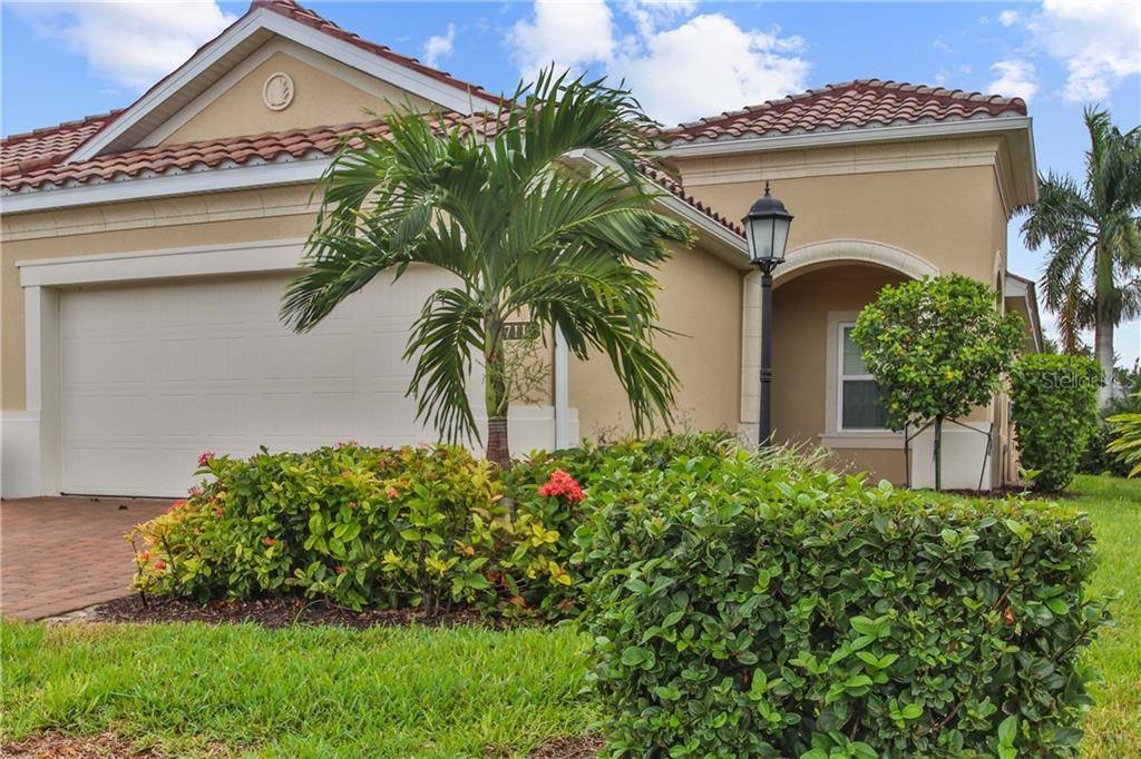 7115 COSTA BELLA DR, Bradenton, FL 34209