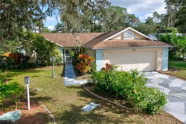 4668 HAMLETS GROVE DR, Sarasota, FL 34235