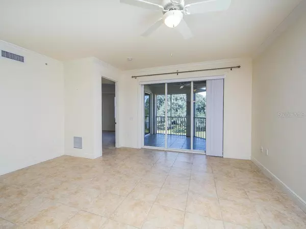 Sarasota, FL 34235,5310 MANORWOOD DR #8