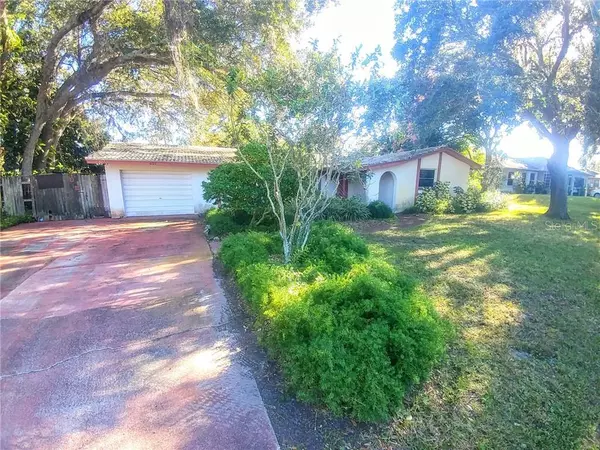 607 GARDEN RD, Venice, FL 34293