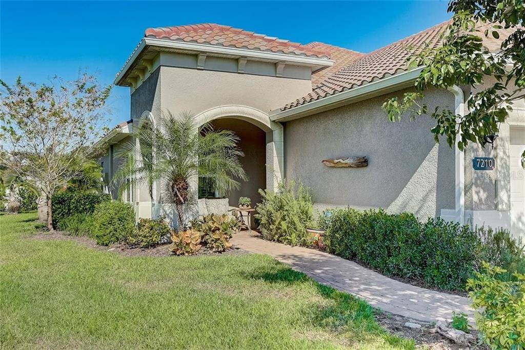 7210 PLAYA BELLA DR, Bradenton, FL 34209