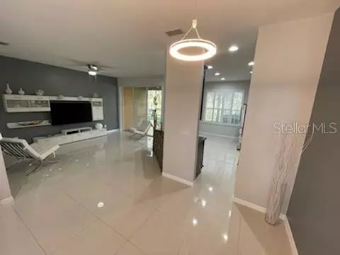 Sarasota, FL 34243,8164 VILLA GRANDE CT