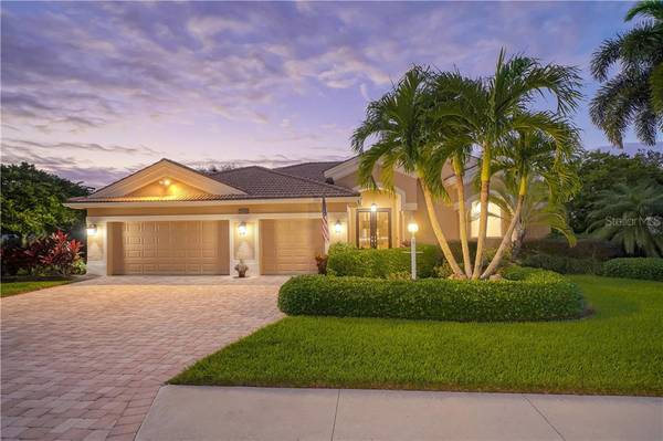 7912 ROYAL QUEENSLAND WAY, Lakewood Ranch, FL 34202