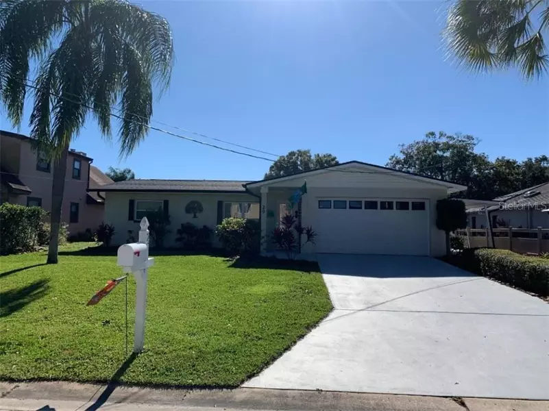 20 OAK AVE, Palm Harbor, FL 34684