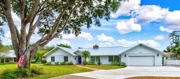 Bradenton, FL 34209,7307 17TH AVE NW