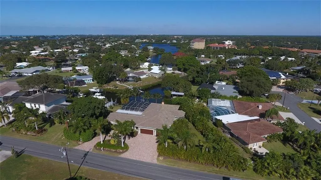 218 SORRENTO DR, Osprey, FL 34229