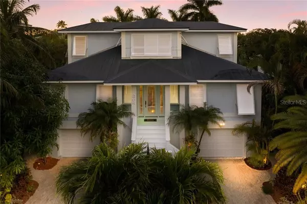 206 OAK AVE, Anna Maria, FL 34216
