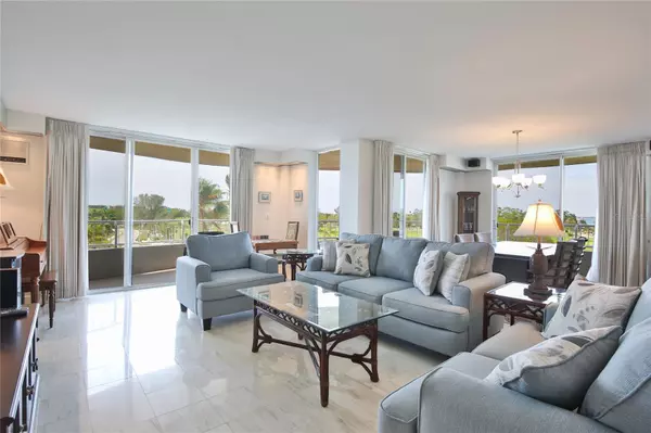 Longboat Key, FL 34228,775 LONGBOAT CLUB RD #405