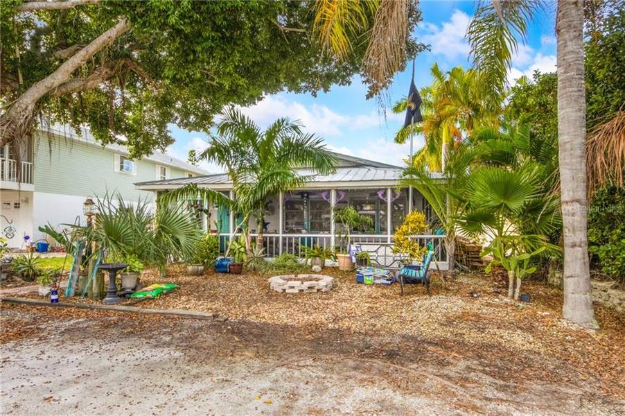 2210 AVENUE A #A, Bradenton Beach, FL 34217