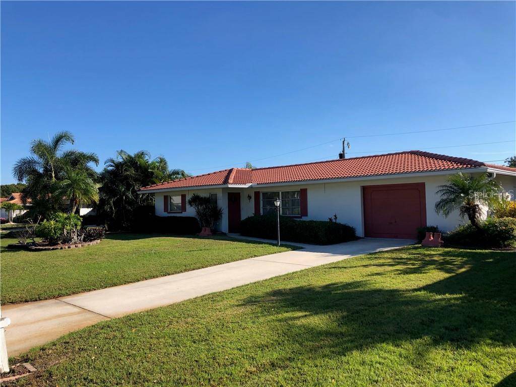 3310 SHEFFIELD CIR, Sarasota, FL 34239