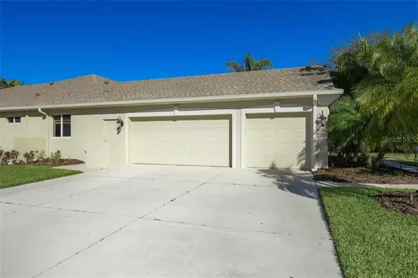 Sarasota, FL 34241,4920 LUSTER LEAF LN