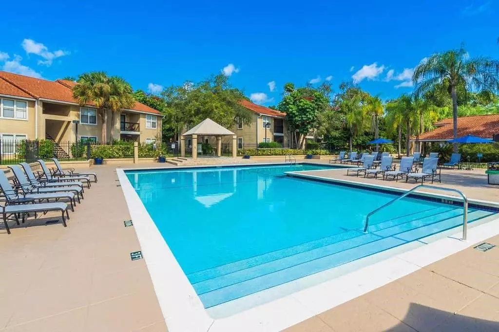 Sarasota, FL 34238,4006 CROCKERS LAKE BLVD #24