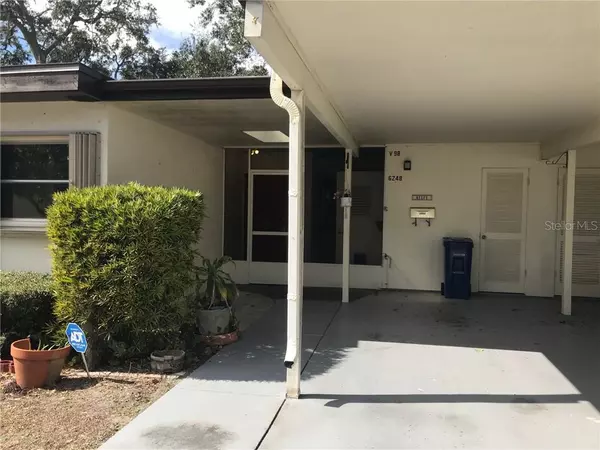 Sarasota, FL 34231,6248 GREEN VIEW CIR #98