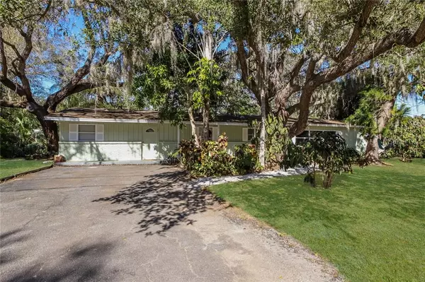 Sarasota, FL 34231,4747 RIVERWOOD CIR