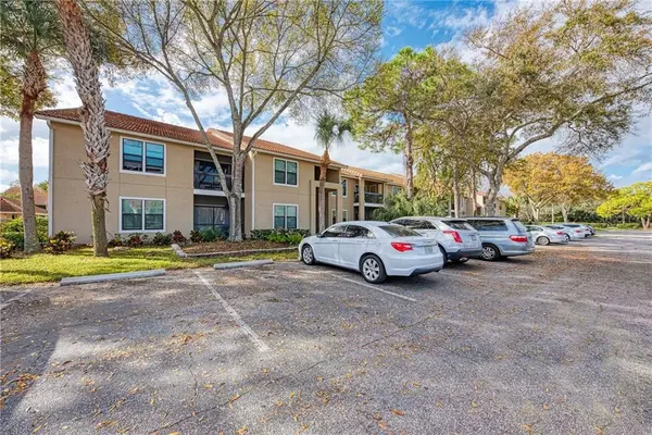 Sarasota, FL 34238,4057 CROCKERS LAKE BLVD #2524