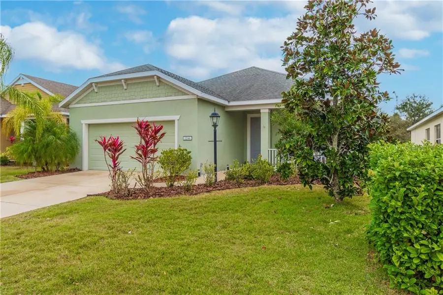 12146 LONGVIEW LAKE CIR, Lakewood Ranch, FL 34211