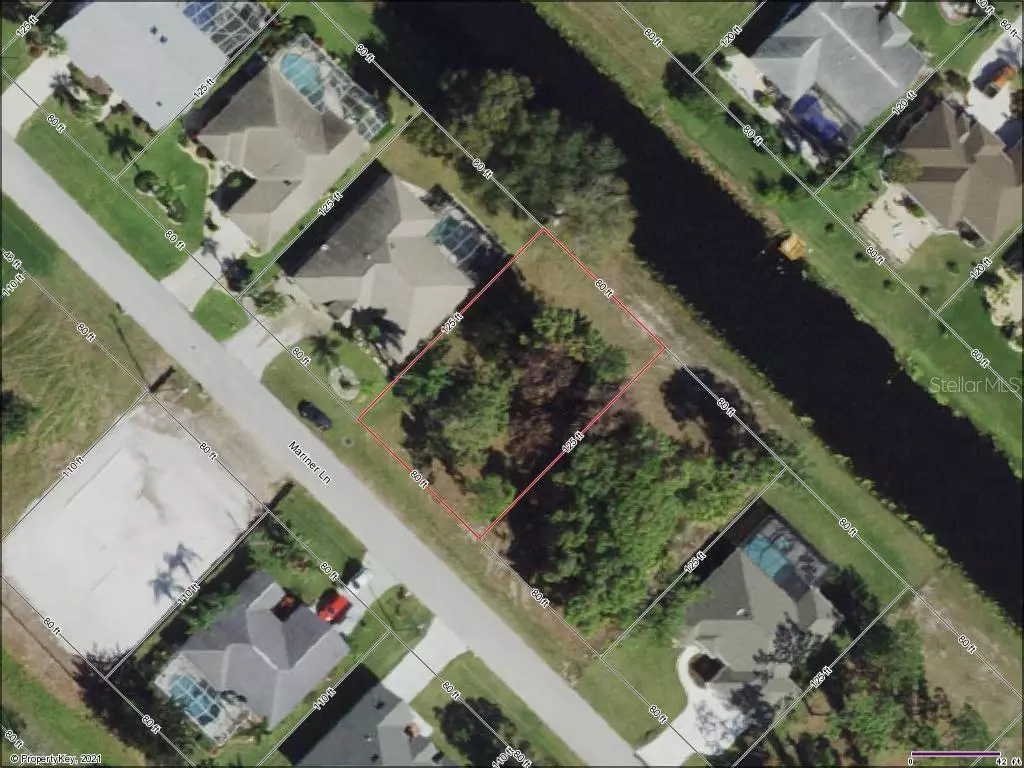 Rotonda West, FL 33947,92 MARINER LN