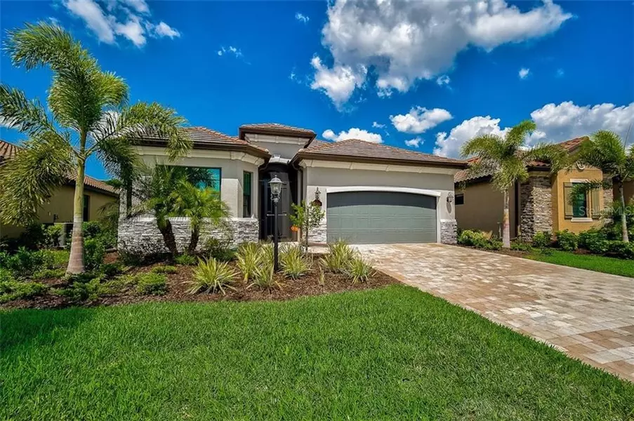 17601 HICKOK BELT LOOP, Lakewood Ranch, FL 34211