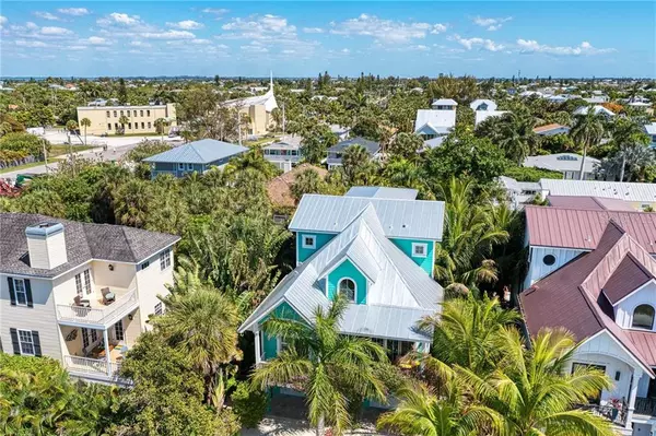 117 PARK AVE, Anna Maria, FL 34216
