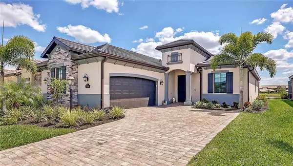 17506 HICKOK BELT LOOP, Lakewood Ranch, FL 34211