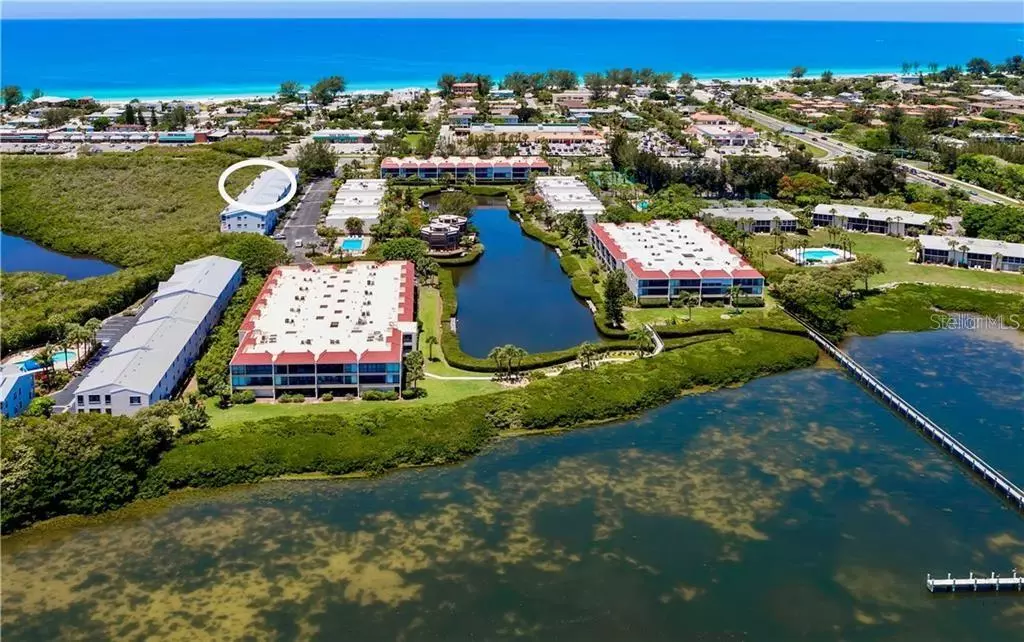 Holmes Beach, FL 34217,3607 E BAY DR #110