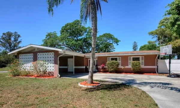 3624 ALOHA DR, Sarasota, FL 34232