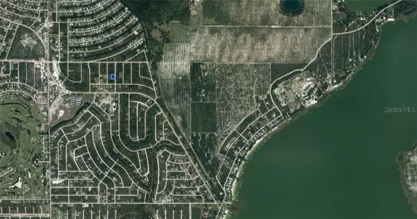 Lake Placid, FL 33852,111 WOODMERE AVE NE