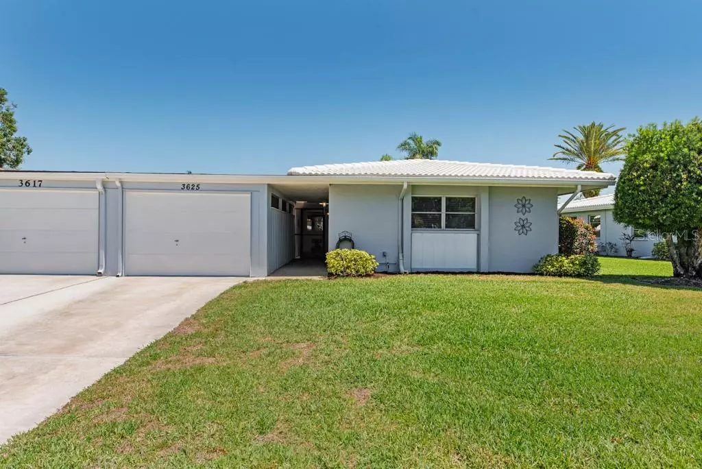 Sarasota, FL 34232,3625 SOMERVILLE DR #1504