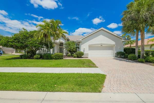 686 SAWGRASS BRIDGE RD, Venice, FL 34292