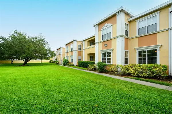 Sarasota, FL 34237,1185 VILLAGIO CIR #105