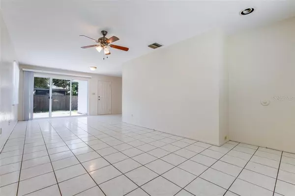 Sarasota, FL 34237,2738 CHERYLE LN