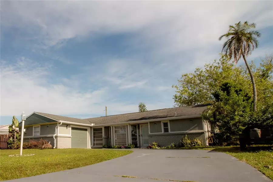 4644 ORLANDO CIR, Bradenton, FL 34207