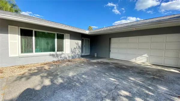 Sarasota, FL 34243,7343 URANUS DR