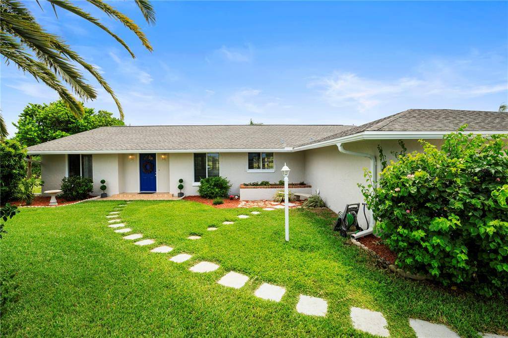 45 GOLFVIEW PL, Rotonda West, FL 33947