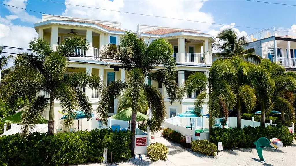 Bradenton Beach, FL 34217,2203 AVENUE C